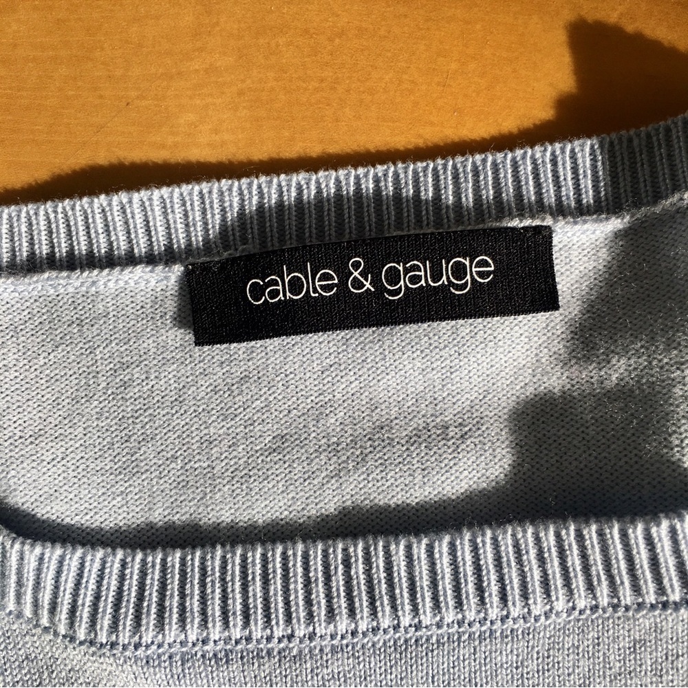 Cable & Gauge Light Blue Sweater Button Detail Size Small - Picture 6 of 17